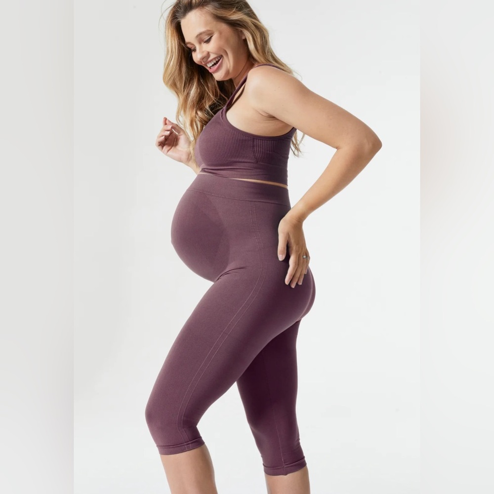 BLANQI Everyday Maternity Belly Support Crop Leggings size small